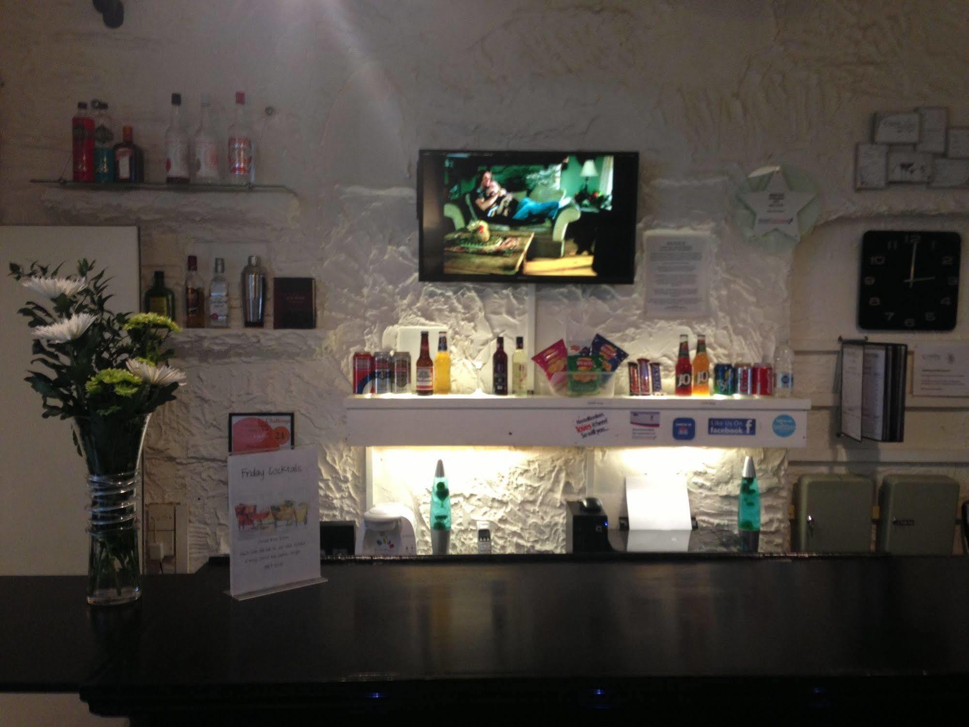 Kipps Guest house 3*
