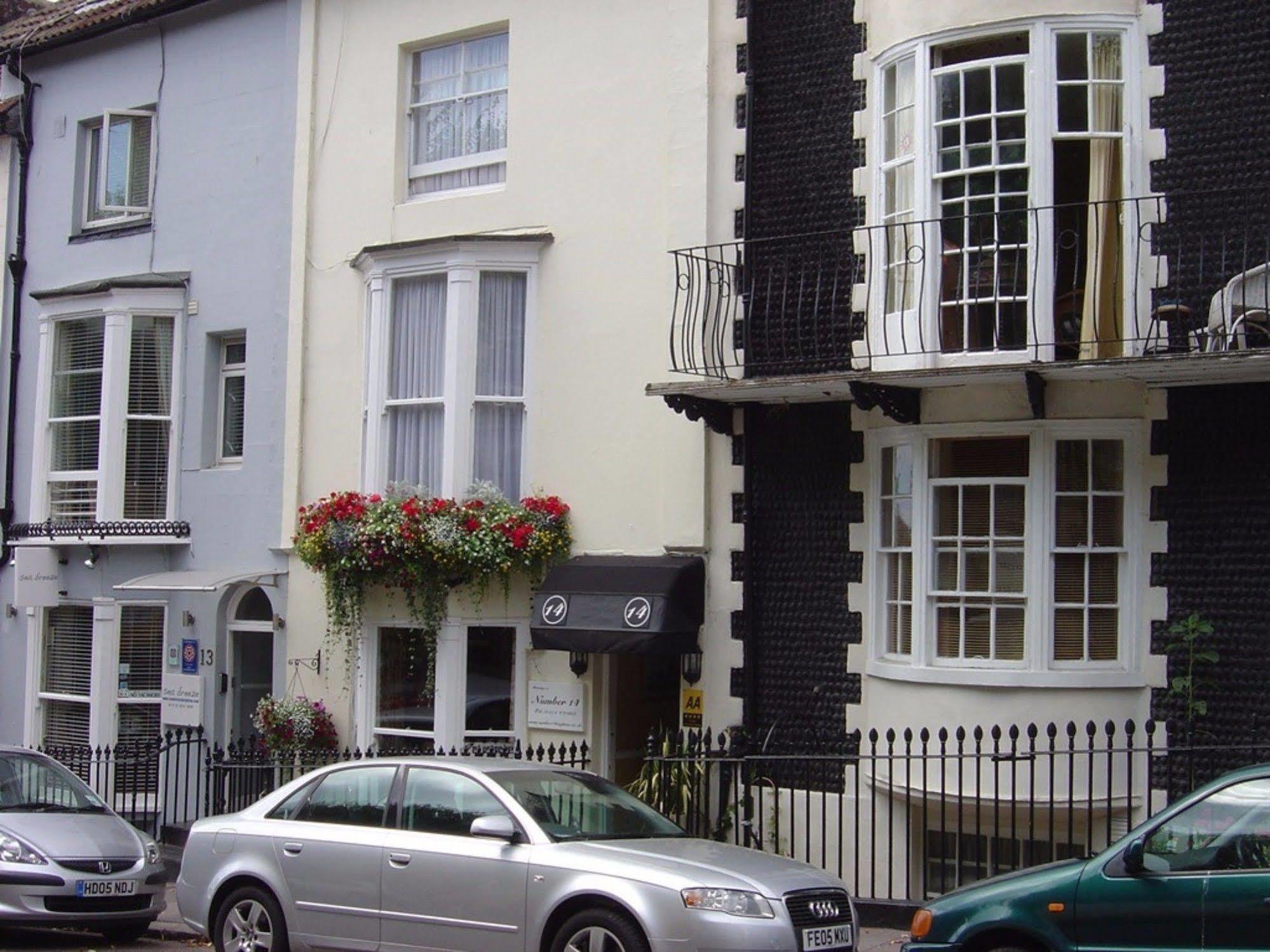 Number14brighton Bed & Breakfast 4*