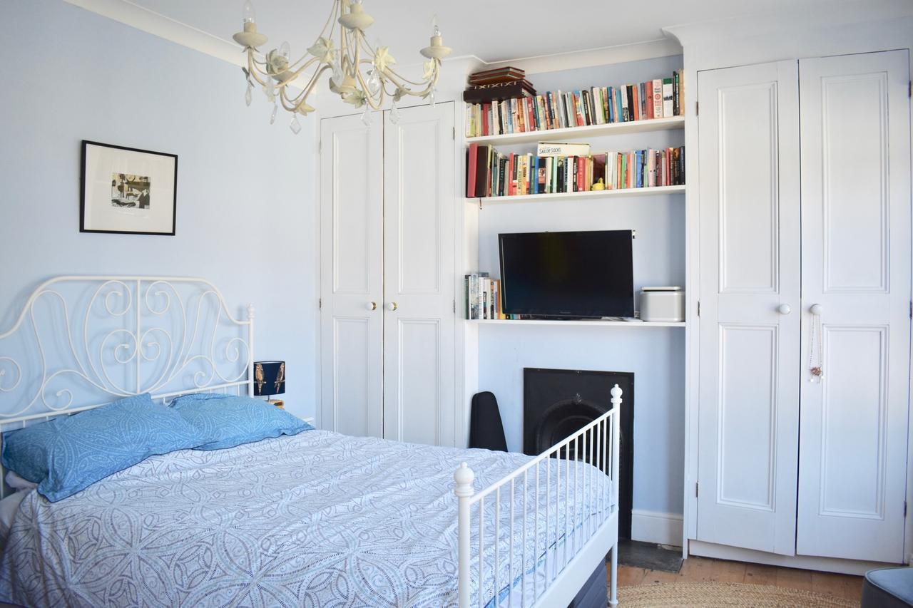 Bright 2 Bedroom House In * Brighton