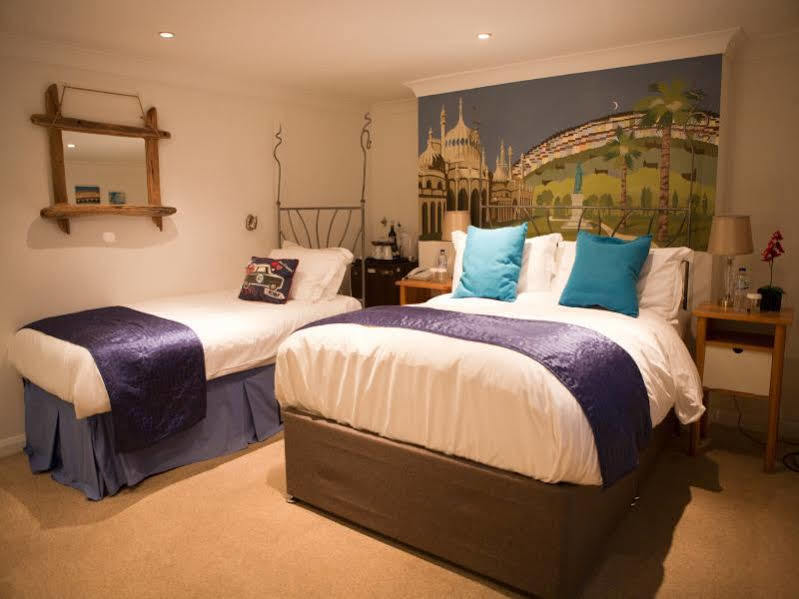 Sea Spray Guest house 4*