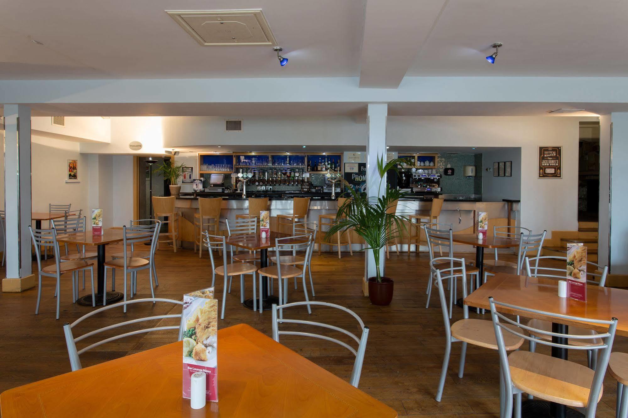 Hotel The Royal Albion Seafront 3*