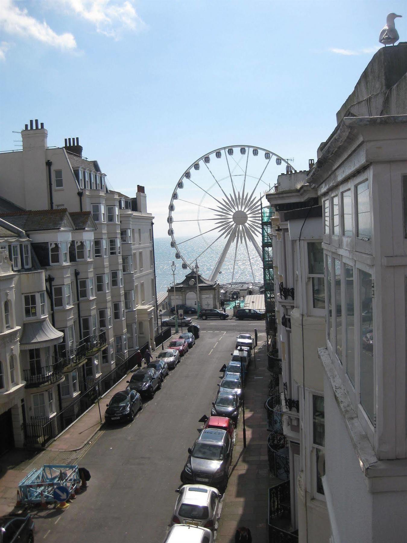 Aquarium Guest house Brighton