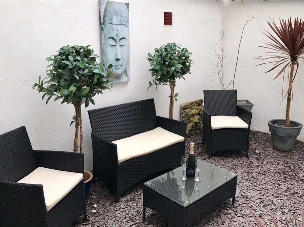 Aparthotel Ei8ht Guest Brighton