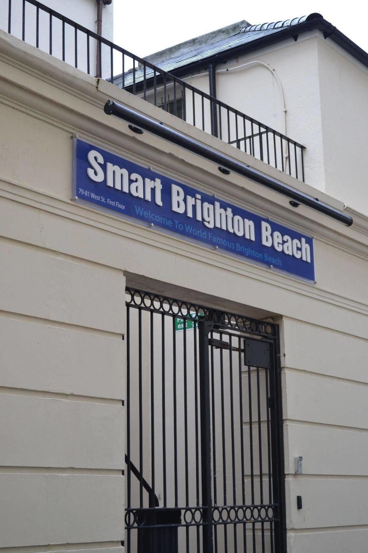 Brighton Beach Inn Hostel *