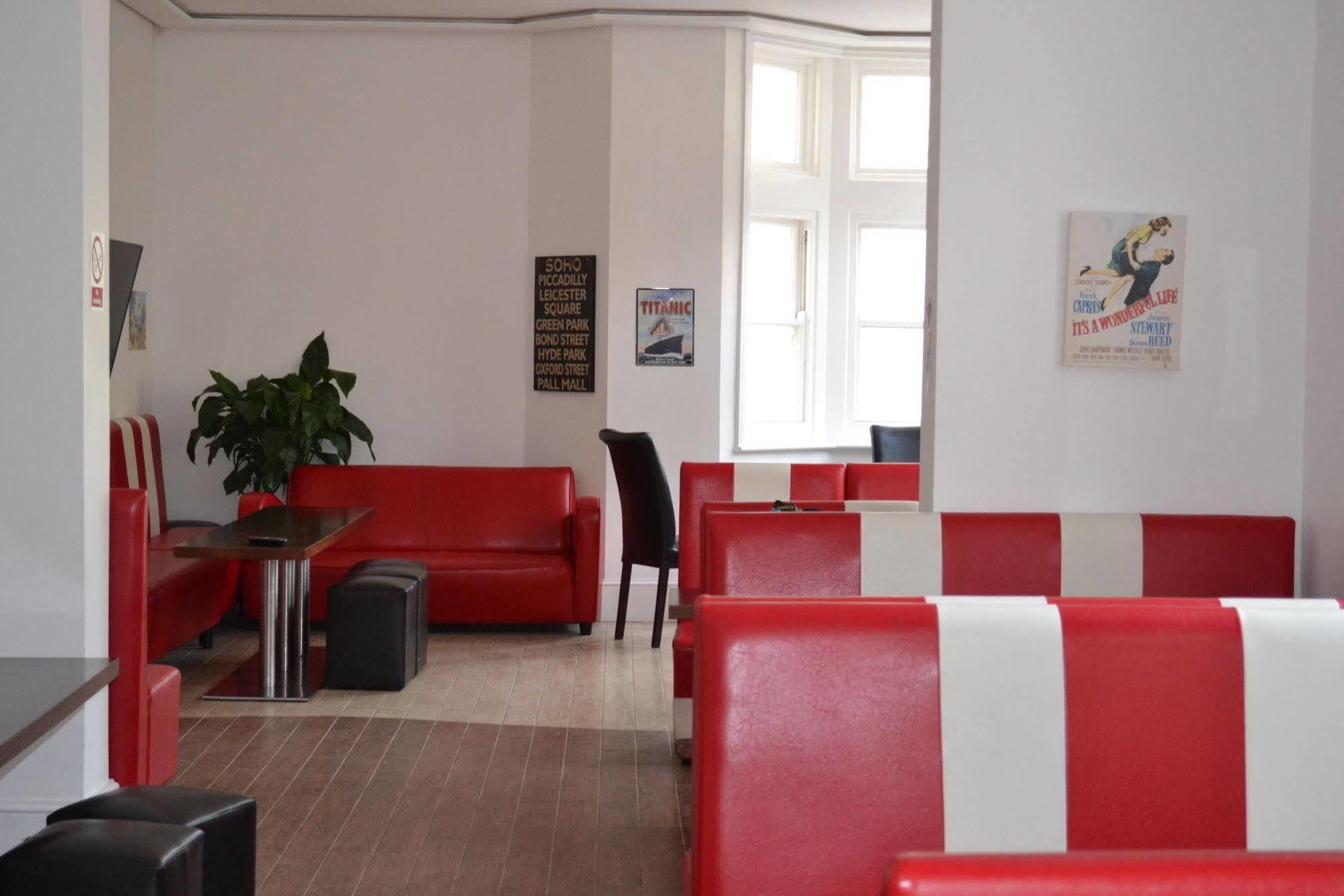 Hostel Brighton Beach Inn Hostel