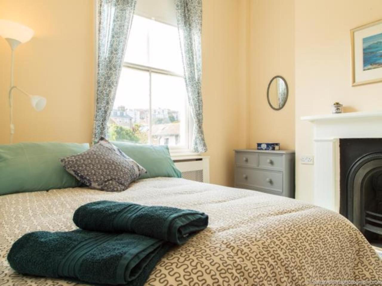Apartment Classic Victorian House Sleeps 8 In East *