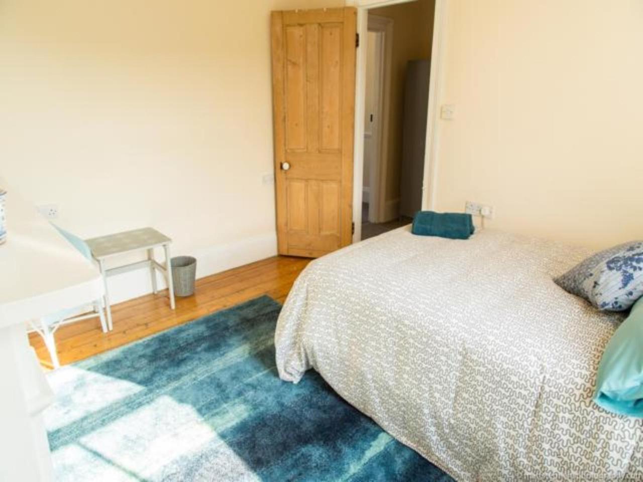 Classic Victorian House Sleeps 8 In East *