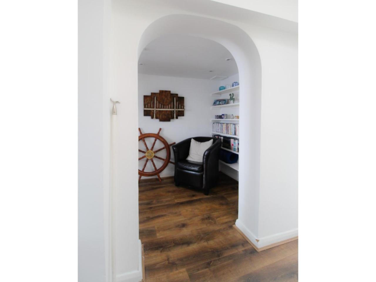 Terraced Kemptown House With A Balcony By The Sea Apartment *