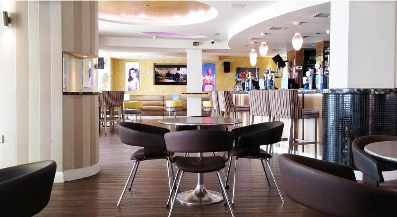 Hotel Legends Brighton