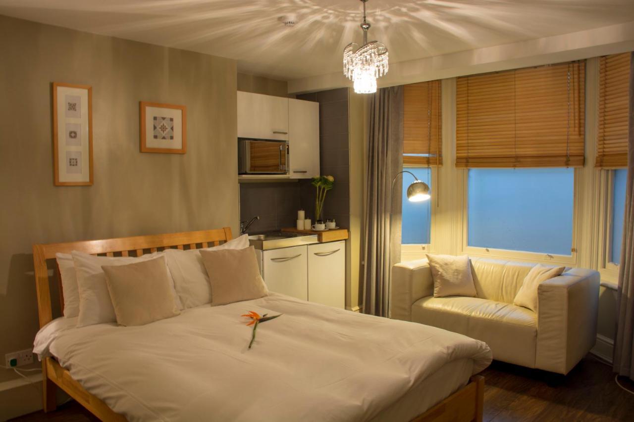 Amherst 3* Brighton