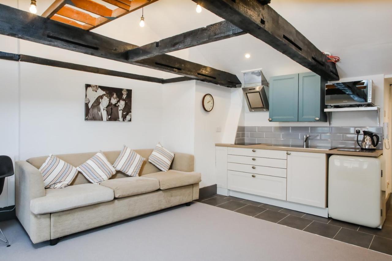 Sea La Vie Apartment *