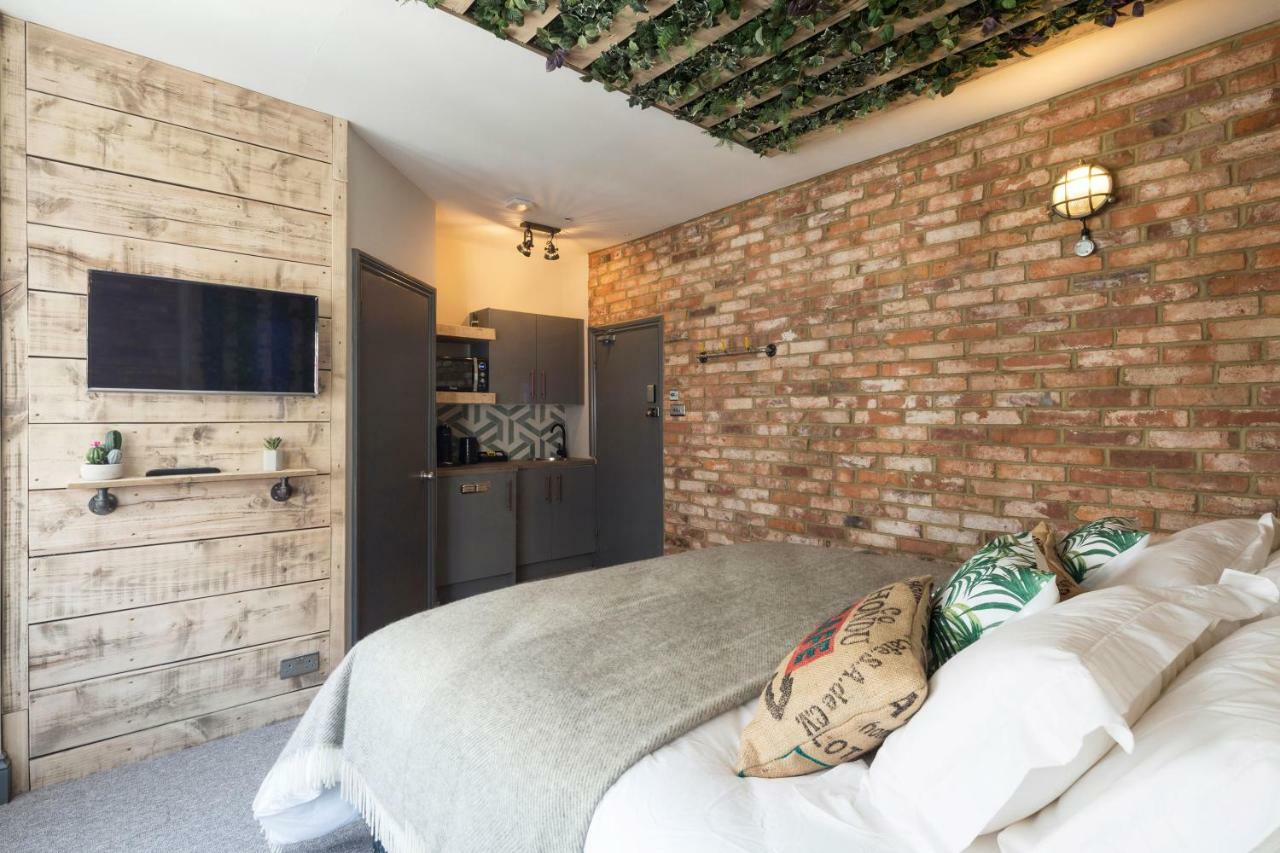 Hotel One Broad Street 3*