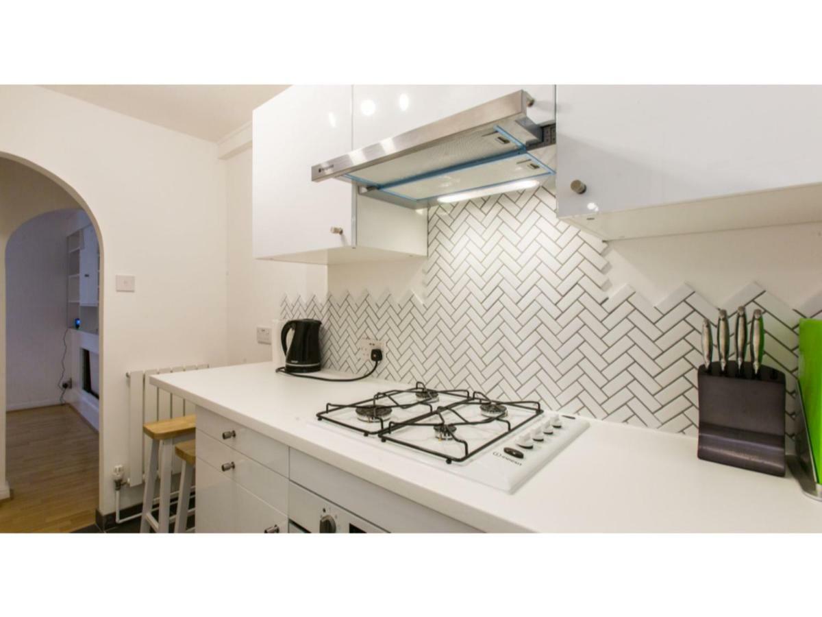 Elegant 1bdr W/private Garden In Vibrant Brighton