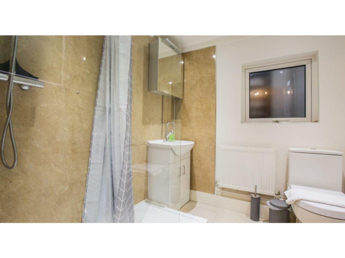 Elegant 1bdr W/private Garden In Vibrant * Brighton