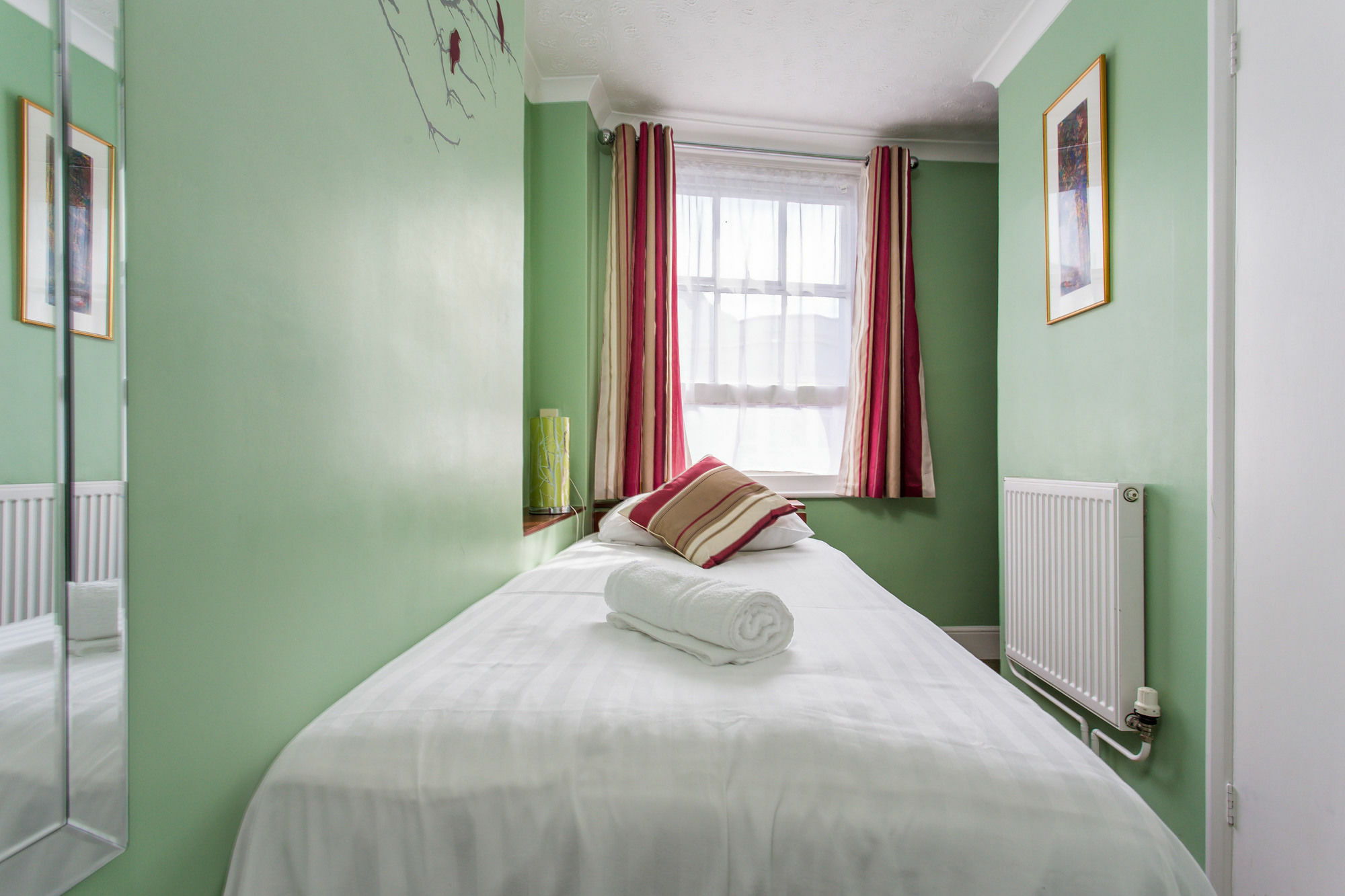 Surf Guest house