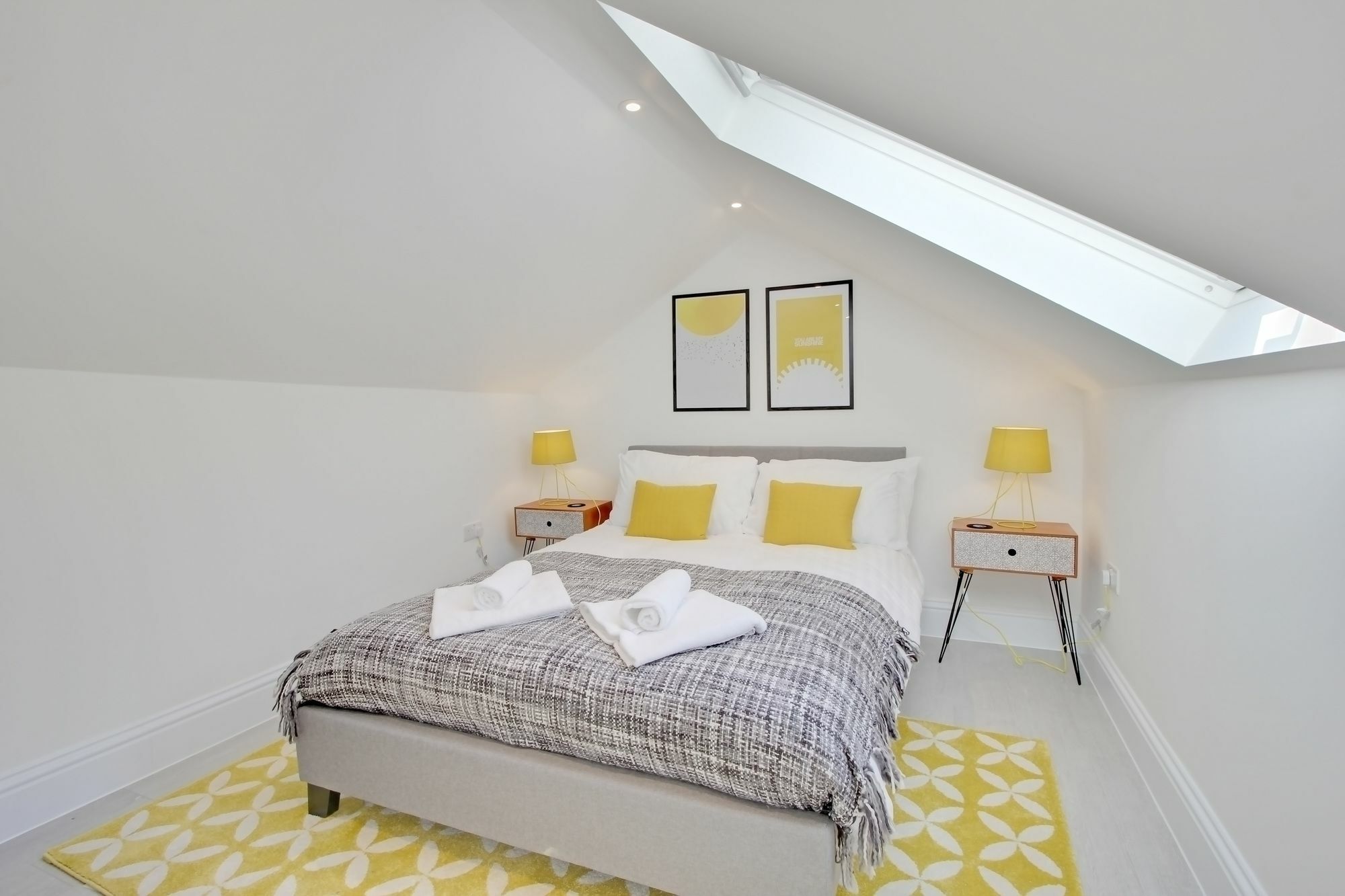 Apartment Getaways - Brighton's Big House *