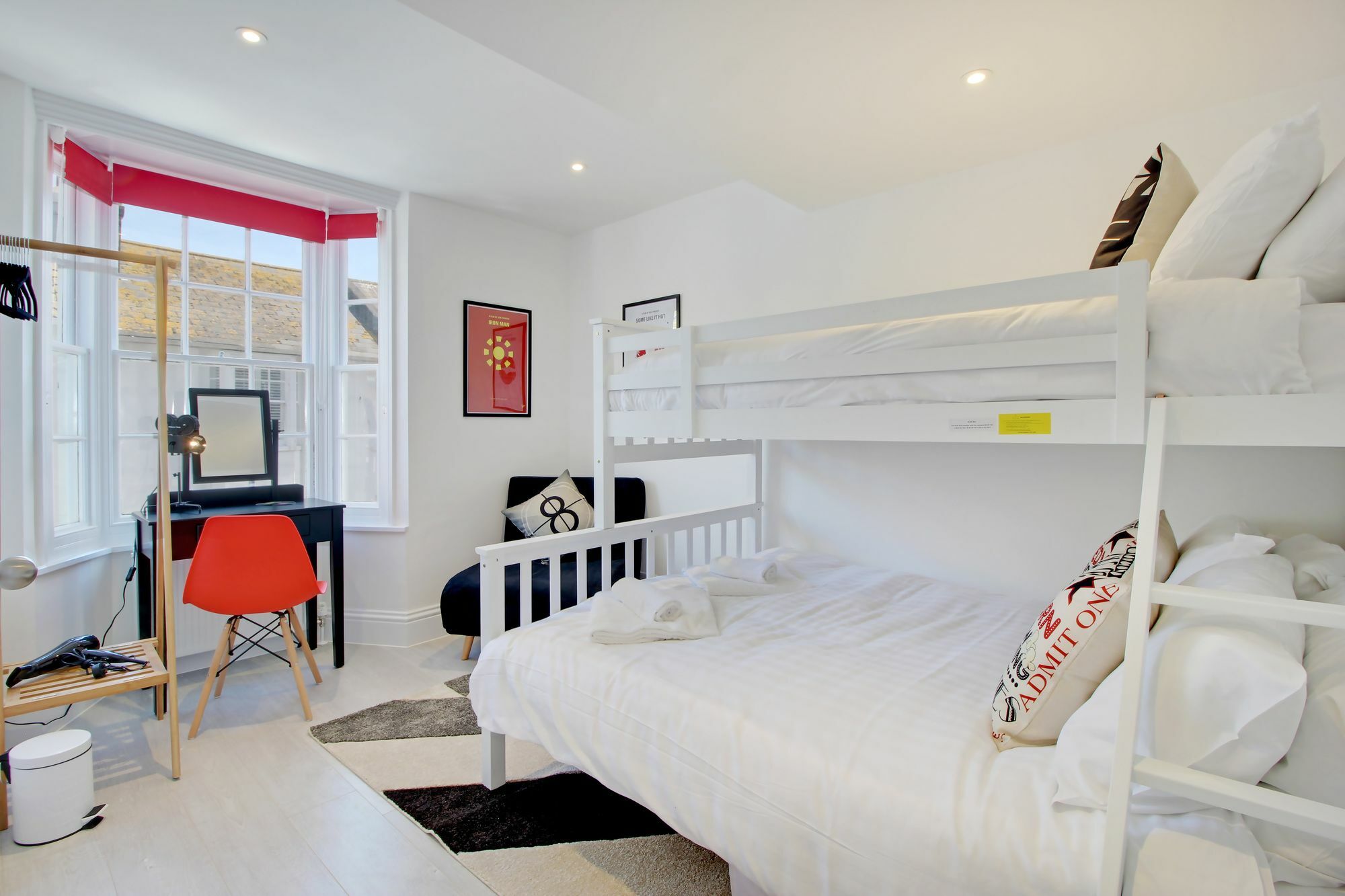 Getaways - Brighton's Big House Brighton