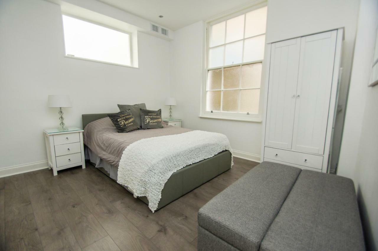 Sea Breeze - Central - By Holiday Lets * Brighton