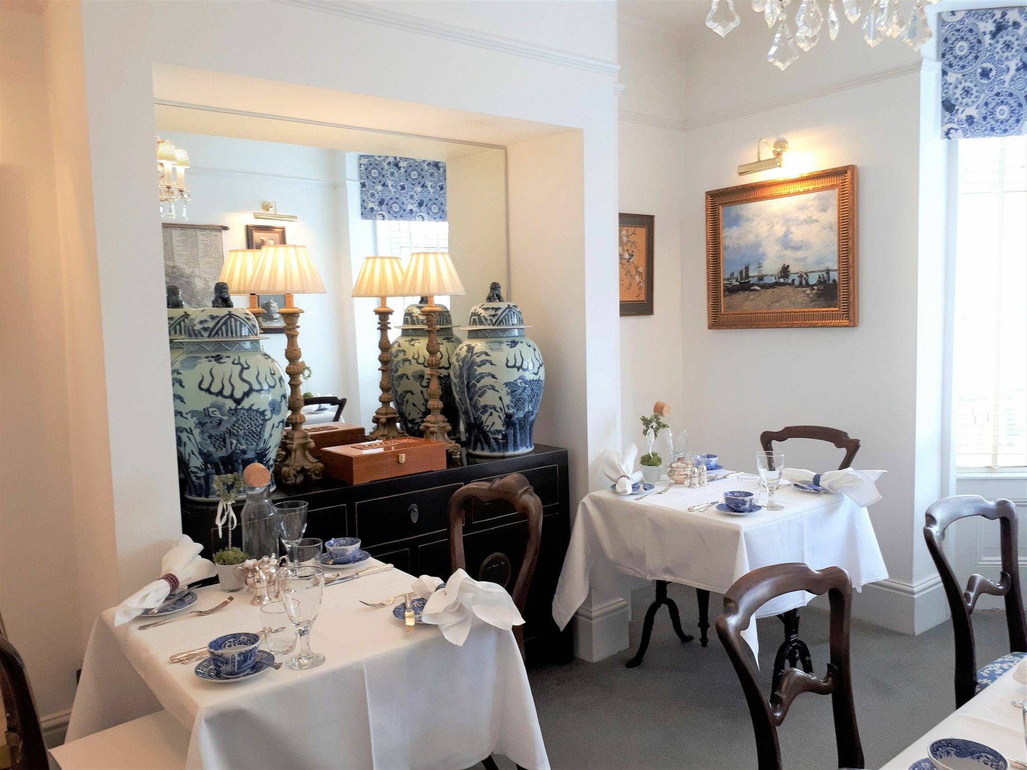 Bed & Breakfast 27 4*