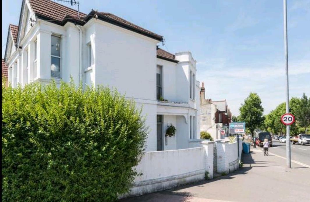 Stanford Avenue * Brighton