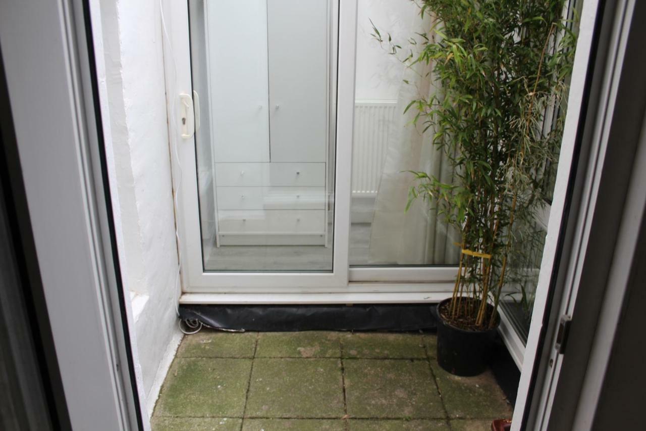 The Close To Apartment