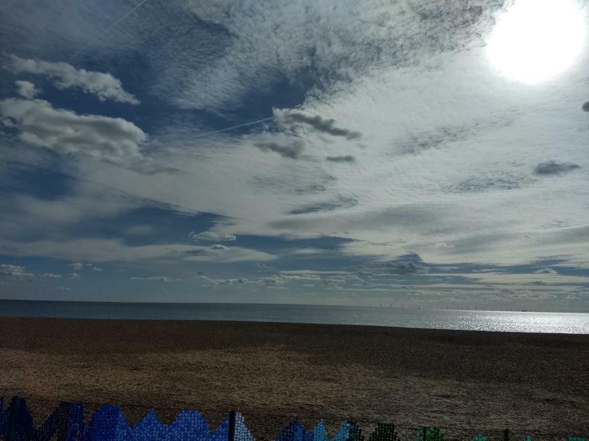 Apartment Quiet Comfortable Patcham Studio Free Parking Hallway Shared With Host *