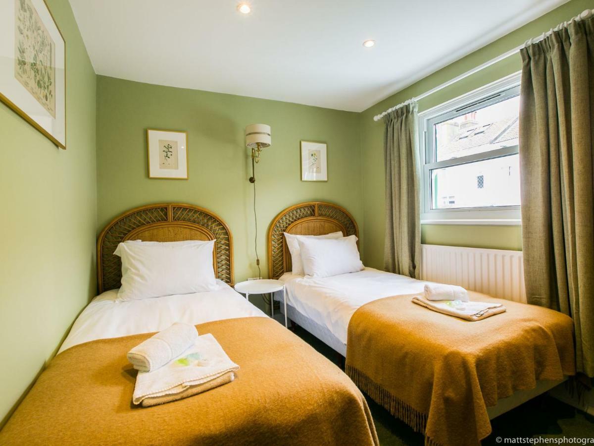 Holiday home Exquisite 3bdr Botanical Oasis In *
