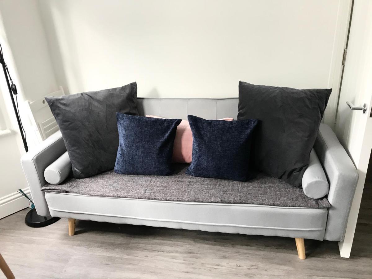 Holiday home 2 Bed 2 Bath & Terrace *