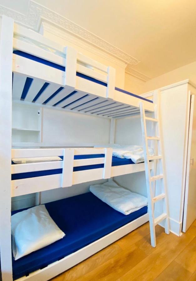 Brighton Youthful Hostel.....By The Sea