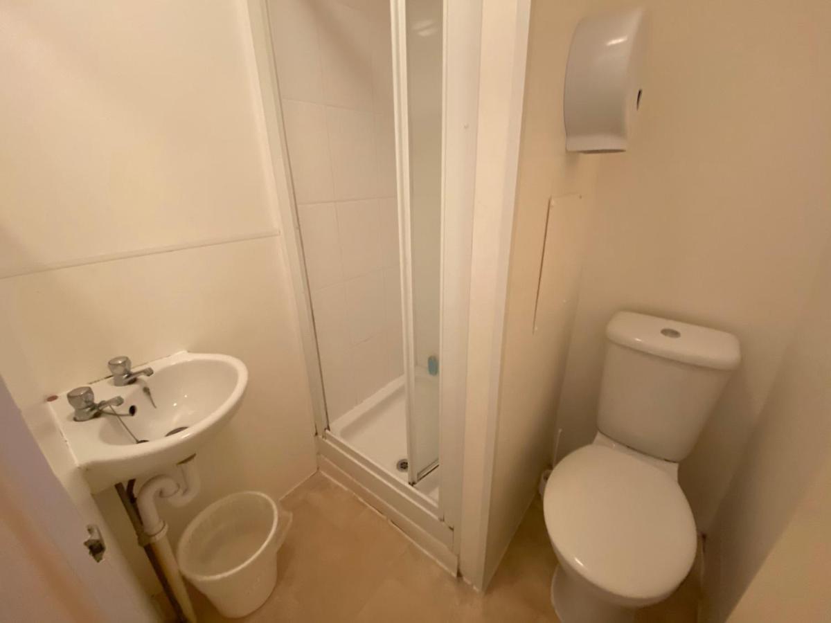 Brighton Youthful Hostel.....By The Sea Hostel *