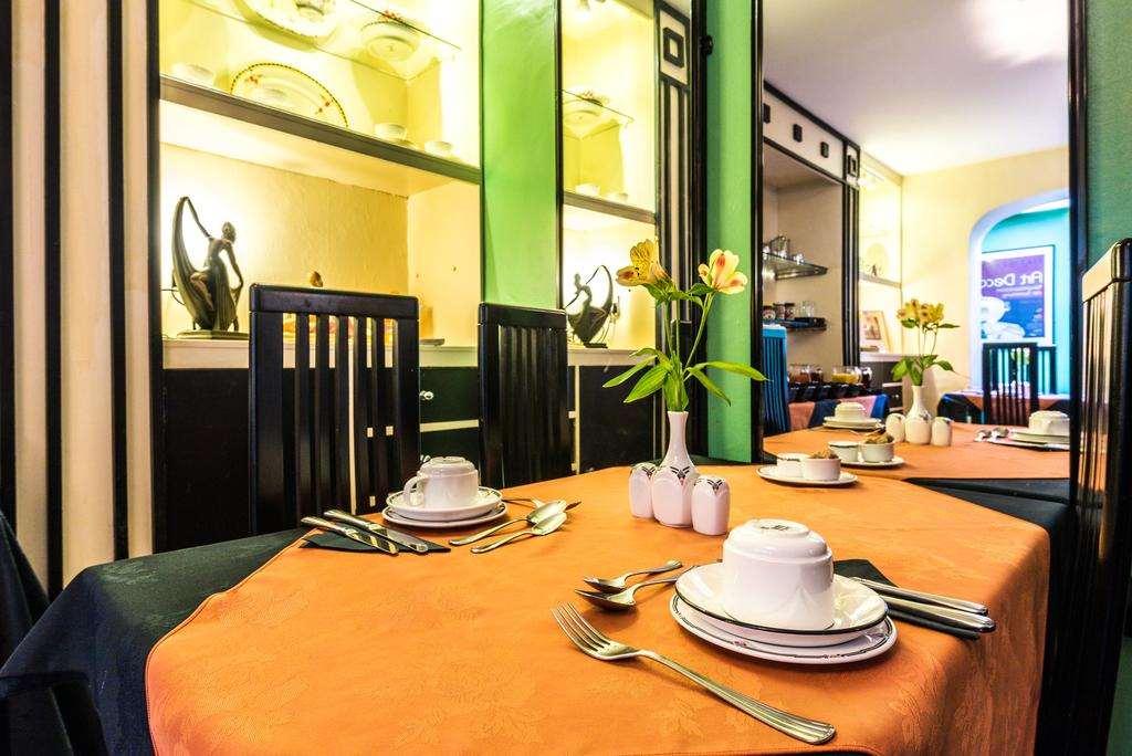 Paskins Town House 3*