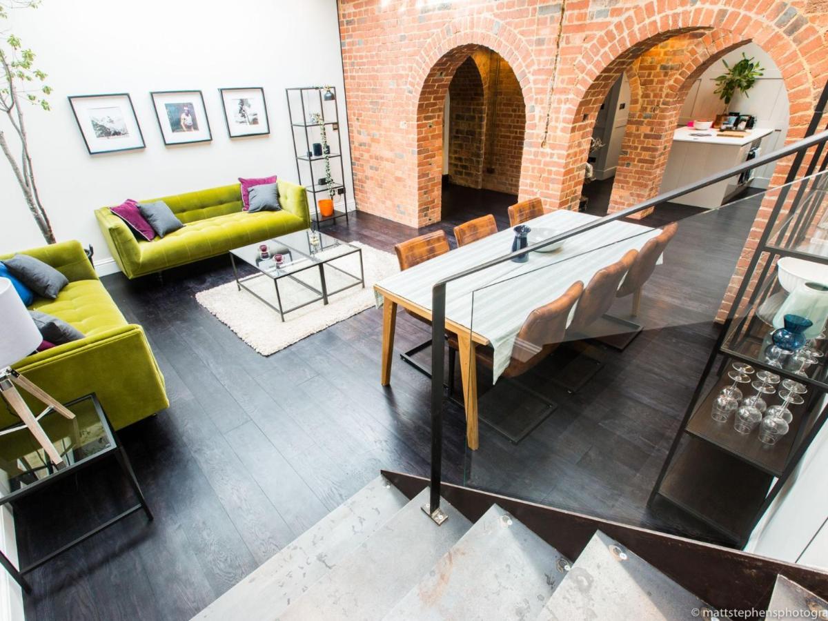 Luxury 3bdr Conversion W/private Rooftop Terrace Holiday home *