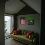 Tiny Floating Home With Marina Views