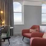 Doubletree By Hilton Brighton Metropole