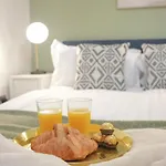 Stunning Brighton Seaside 2-Bedroom Townhouse With Patio, Sleeps 6