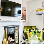 Stylish, Central, North Laine, Newly Decorated