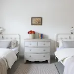 Pet-Friendly Luxury Home For Families & Friends