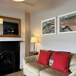 Noble Nooks - Victorian Hideaway At Brighton Station