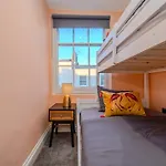 3 Bedroom 2 Bath Apartment I Next To Brighton Beach I Sleep 11 Guests