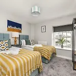 Buzzing Brighton Apartment 3 By My Getaways