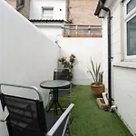 Super Central Cosy & Cute North Laine Cottage