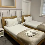 X Hotel Brunswick Square