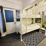 X Hotel Brunswick Square