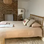 Rose Retreat Stylish 2-Bed Garden Haven In The Heart Of Brighton