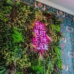 Spacious Brighton Beach Town House I Stag Do & Hen Party Welcome