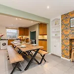 Spacious Brighton Beach Town House I Stag Do & Hen Party Welcome