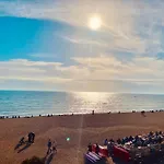 Brighton Flat By The Pier