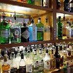 Kings Arm\'S Hostel