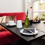 The Neo - Guest House