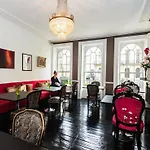 The Neo - Guest House